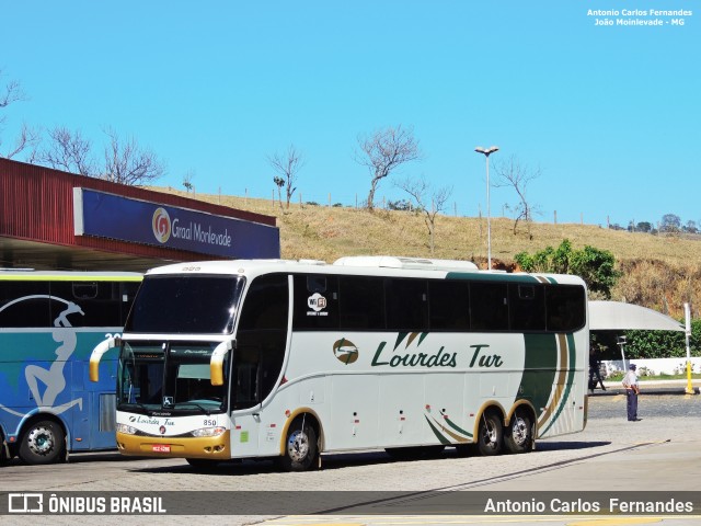 Lourdes Tur 850 na cidade de João Monlevade, Minas Gerais, Brasil, por Antonio Carlos Fernandes. ID da foto: 6213527.