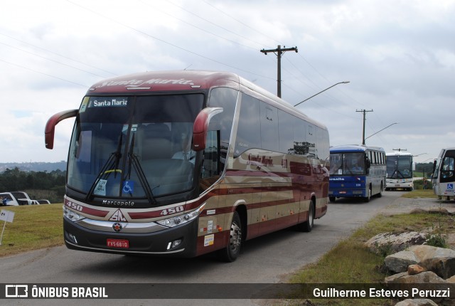 Santa Maria Fretamento e Turismo > Transportes Santa Maria(SP) 450 na cidade de São Paulo, São Paulo, Brasil, por Guilherme Esteves Peruzzi. Número da foto: #6213632.