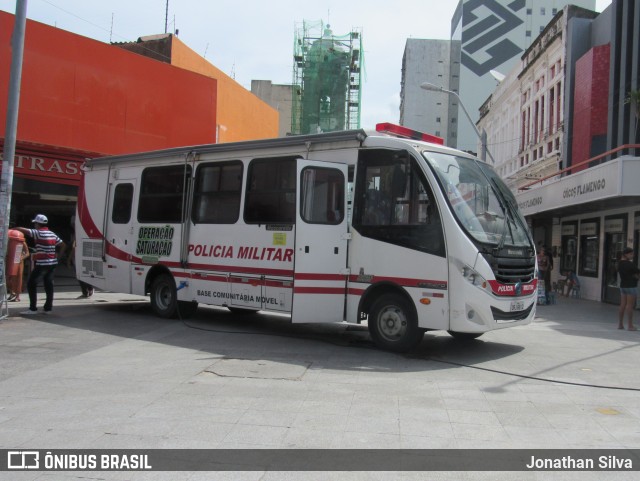 Polícia Militar de Alagoas 8912 na cidade de Maceió, Alagoas, Brasil, por Jonathan Silva. Número da foto: #6215841.