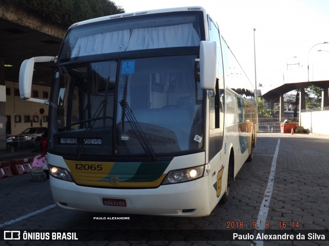 Empresa Gontijo de Transportes 12065 na cidade de Belo Horizonte, Minas Gerais, Brasil, por Paulo Alexandre da Silva. ID da foto: 6215799.