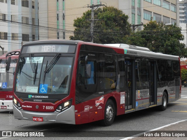 Viação Gatusa Transportes Urbanos 7 6051 na cidade de Brasil, por Ivan da Silva Lopes. ID da foto: 6216832.