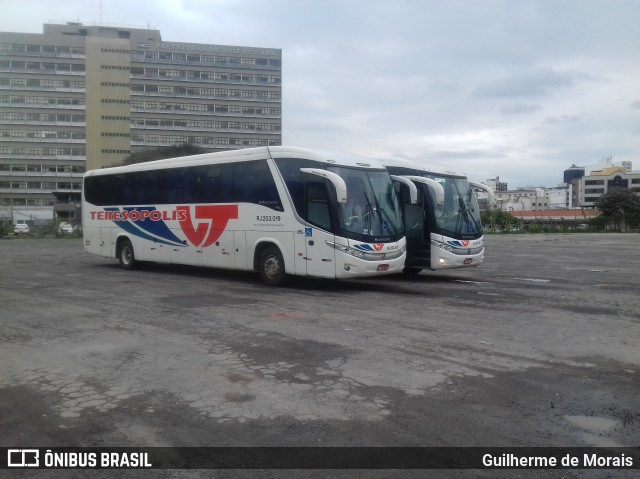 Viação Teresópolis RJ 203.019 na cidade de Brasil, por Guilherme de Morais. ID da foto: 6218973.