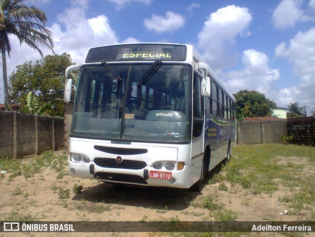 Ônibus Particulares AdrianodoTaxi na cidade de Bayeux, Paraíba, Brasil, por Adeilton Ferreira. ID da foto: 6220980.