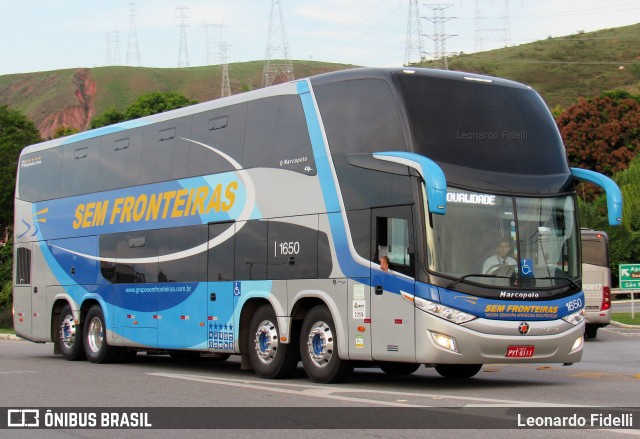 Sem Fronteiras Turismo 1650 na cidade de Aparecida, São Paulo, Brasil, por Leonardo Fidelli. Número da foto: #6221872.