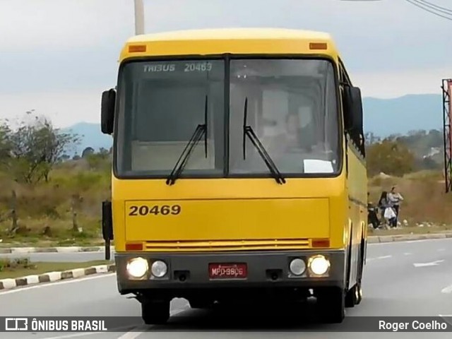 Ônibus Particulares 20469 na cidade de Brasil, por Roger Coelho. ID da foto: 6223349.