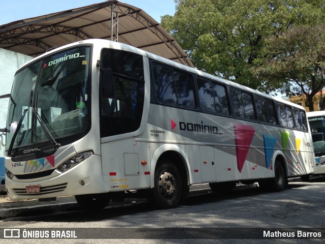 Domínio Transportadora Turística 213 na cidade de São Paulo, São Paulo, Brasil, por Matheus Barros. ID da foto: 6223374.