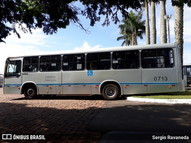 VAL - Viação Apucarana Ltda. 0713 na cidade de Apucarana, Paraná, Brasil, por Sergio Ravaneda. ID da foto: 6225327.