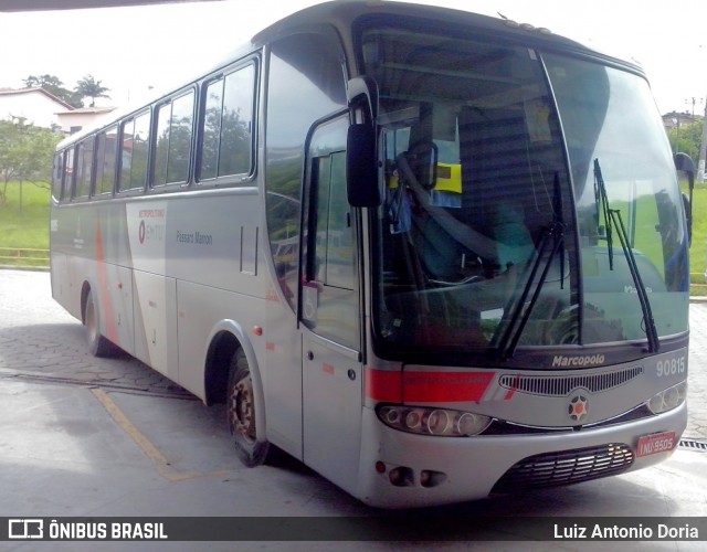 Empresa de Ônibus Pássaro Marron 90815 na cidade de Guaratinguetá, São Paulo, Brasil, por Luiz Antonio Doria. Número da foto: #6228038.