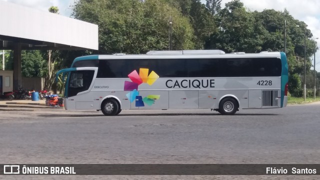 Cacique Transportes 4228 na cidade de Cruz das Almas, Bahia, Brasil, por Flávio  Santos. Número da foto: #6227521.