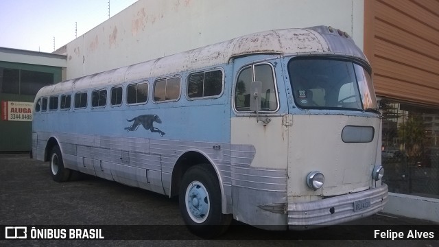 Ônibus Particulares 203 na cidade de Porto Alegre, Rio Grande do Sul, Brasil, por Felipe Alves. ID da foto: 6195891.