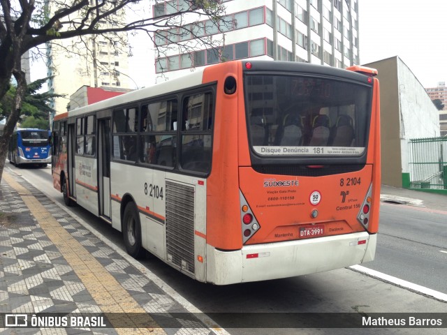 Viação Gato Preto 8 2104 na cidade de São Paulo, São Paulo, Brasil, por Matheus Barros. ID da foto: 6196152.