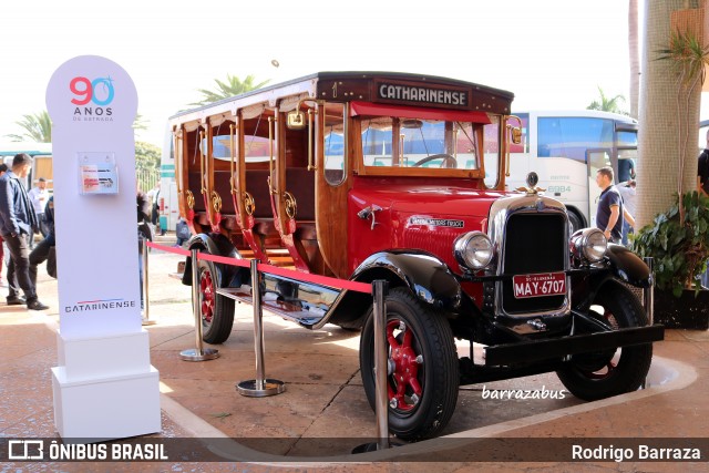 Auto Viação Catarinense 01 na cidade de Londrina, Paraná, Brasil, por Rodrigo Barraza. ID da foto: 6234339.