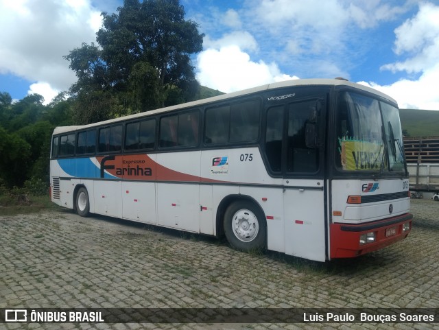 Expresso Farinha 075 na cidade de Duas Barras, Rio de Janeiro, Brasil, por Luis Paulo  Bouças Soares. Número da foto: #6236737.