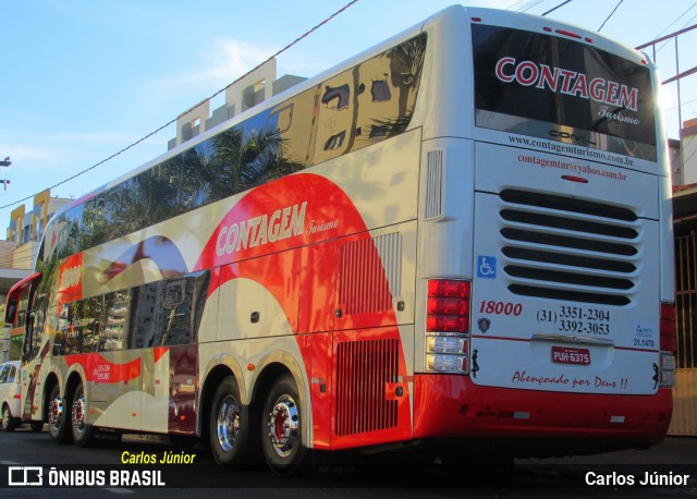 Contagem Turismo 18000 na cidade de Caldas Novas, Goiás, Brasil, por Carlos Júnior. ID da foto: 6239429.