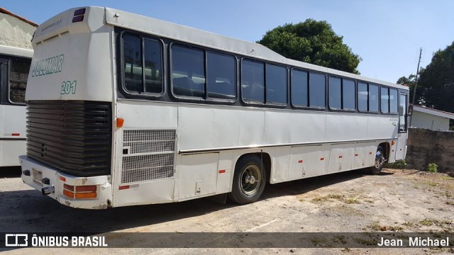 Jolumar Turismo 201 na cidade de Brasil, por Jean  Michael. ID da foto: 6243618.