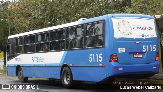 Insular Transportes Coletivos 5115 na cidade de Florianópolis, Santa Catarina, Brasil, por Lucas Weber Calizario. Número da foto: #6242448.