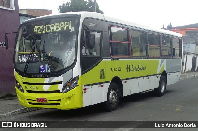 Viação Nilopolitana RJ 123.006 na cidade de Mesquita, Rio de Janeiro, Brasil, por Luiz Antonio Doria. Número da foto: #6244801.
