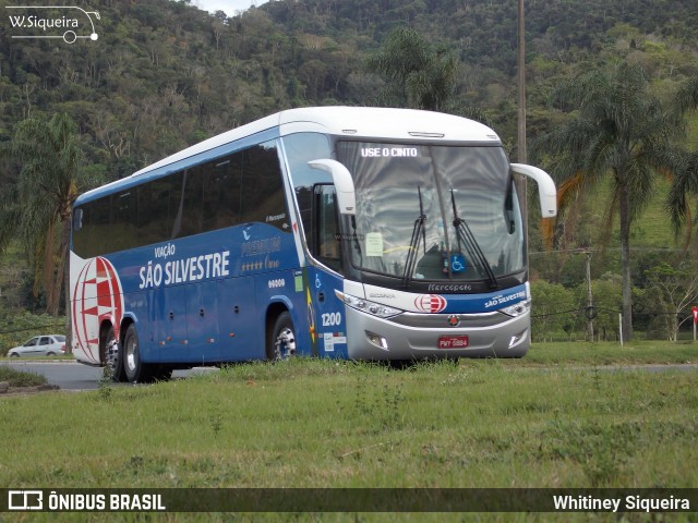Viação São Silvestre 1200 na cidade de Viana, Espírito Santo, Brasil, por Whitiney Siqueira. Número da foto: #6243180.