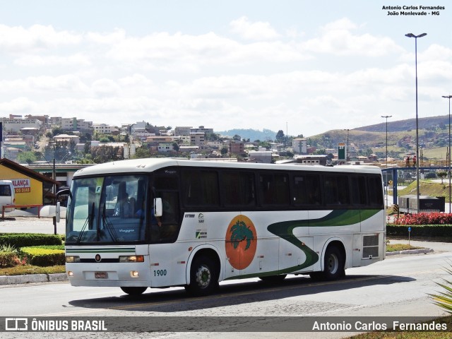 Ônibus Particulares 1900 na cidade de João Monlevade, Minas Gerais, Brasil, por Antonio Carlos Fernandes. Número da foto: #6245509.
