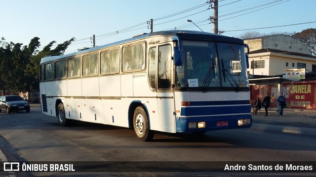 Ônibus Particulares 4248 na cidade de São Paulo, São Paulo, Brasil, por Andre Santos de Moraes. Número da foto: #6245056.