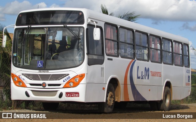 L&M Turismo 4330 na cidade de Patrocínio, Minas Gerais, Brasil, por Lucas Borges . Número da foto: #6245558.