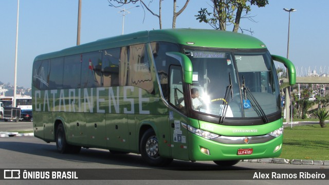 Auto Viação Catarinense 3334 na cidade de Florianópolis, Santa Catarina, Brasil, por Alex Ramos Ribeiro. Número da foto: #6248512.