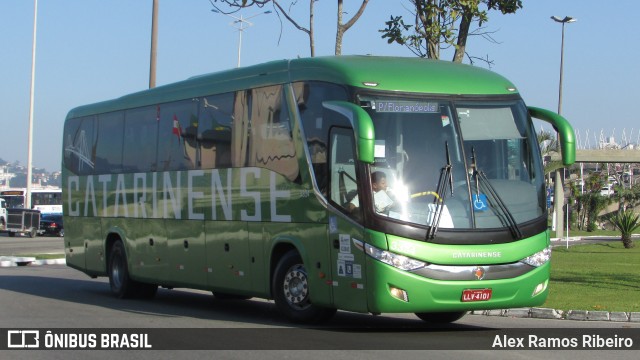 Auto Viação Catarinense 3334 na cidade de Florianópolis, Santa Catarina, Brasil, por Alex Ramos Ribeiro. ID da foto: 6248512.