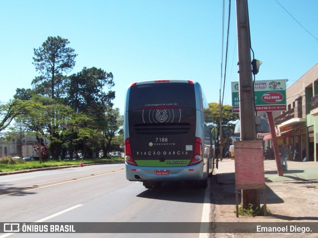 Viação Garcia 7188 na cidade de Apucarana, Paraná, Brasil, por Emanoel Diego.. Número da foto: #6249213.