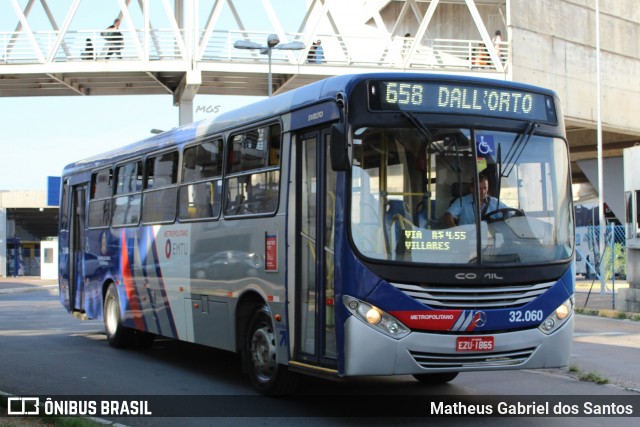 Auto Viação Ouro Verde 32.060 na cidade de Campinas, São Paulo, Brasil, por Matheus Gabriel dos Santos. ID da foto: 6198323.