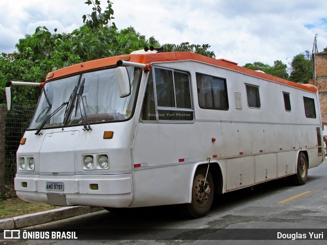 Motorhomes 9797 na cidade de Ibirité, Minas Gerais, Brasil, por Douglas Yuri. ID da foto: 6254449.