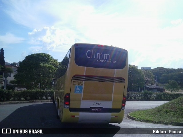 Viação Itapemirim 8709 na cidade de Americana, São Paulo, Brasil, por Kildare Piassi. Número da foto: #6199383.