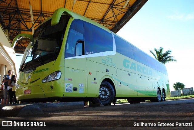 Viação Garcia 7819 na cidade de Campo Mourão, Paraná, Brasil, por Guilherme Esteves Peruzzi. Número da foto: #6200356.