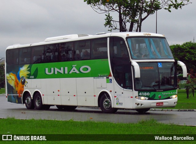 Empresa União de Transportes 4180 na cidade de Florianópolis, Santa Catarina, Brasil, por Wallace Barcellos. Número da foto: #6203429.