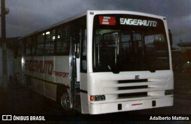 Engerauto Transport I na cidade de Brasil, por Adalberto Mattera. ID da foto: 6204159.