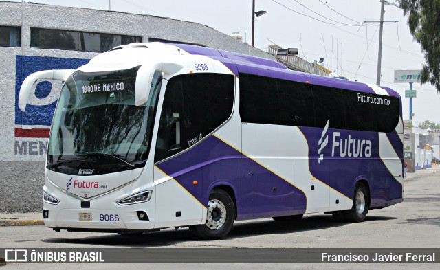 Futura 9088 na cidade de Brasil, por Francisco Javier Ferral. ID da foto: 6202518.