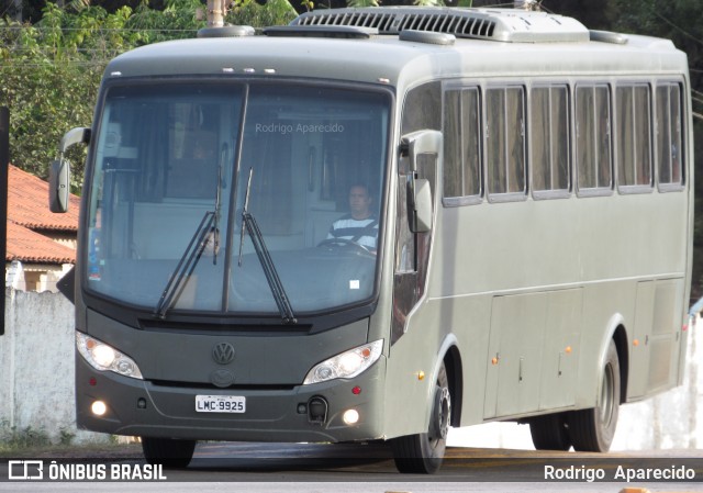 Exército Brasileiro 9925 na cidade de Conselheiro Lafaiete, Minas Gerais, Brasil, por Rodrigo  Aparecido. Número da foto: #6208915.