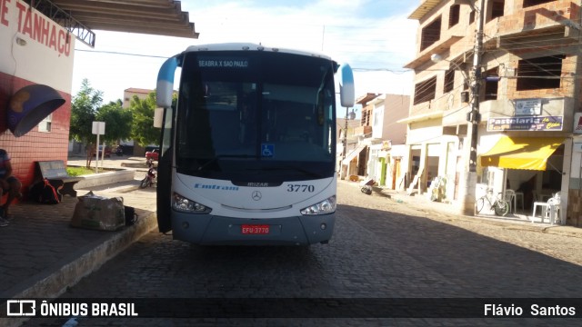 Emtram 3770 na cidade de Tanhaçu, Bahia, Brasil, por Flávio  Santos. Número da foto: #6207875.