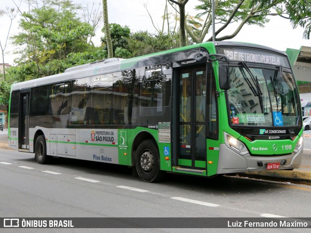 Viação Santa Brígida 1 1518 na cidade de São Paulo, São Paulo, Brasil, por Luiz Fernando Maximo. ID da foto: 6208663.