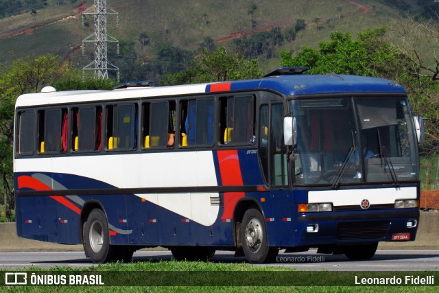 Ônibus Particulares 5644 na cidade de Roseira, São Paulo, Brasil, por Leonardo Fidelli. ID da foto: 6257849.