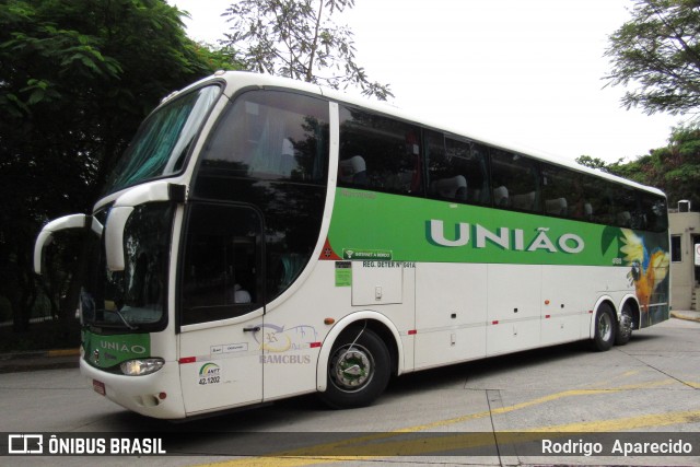 Empresa União de Transportes 4180 na cidade de São Paulo, São Paulo, Brasil, por Rodrigo  Aparecido. Número da foto: #6257397.