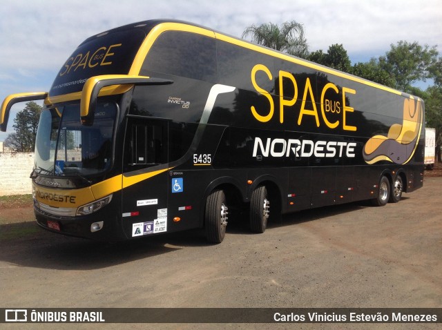 Expresso Nordeste 5435 na cidade de Maringá, Paraná, Brasil, por Carlos Vinicius Estevão Menezes. Número da foto: #6274547.
