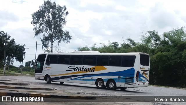 Empresas de Transportes Santana e São Paulo 2200 na cidade de Cruz das Almas, Bahia, Brasil, por Flávio  Santos. ID da foto: 6273216.