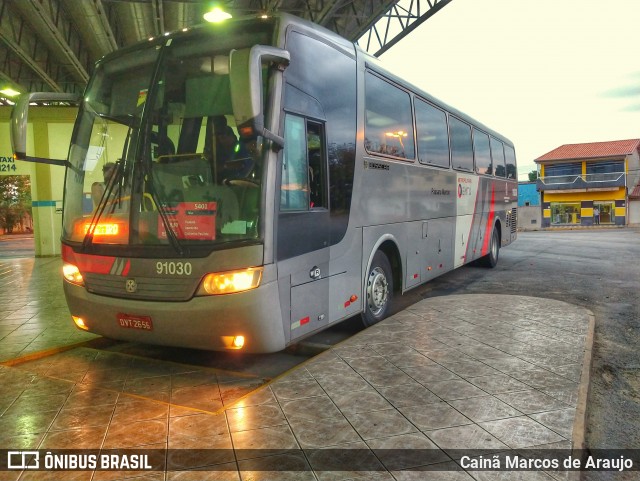 Empresa de Ônibus Pássaro Marron 91030 na cidade de Lorena, São Paulo, Brasil, por Cainã Marcos de Araujo. Número da foto: #6277366.