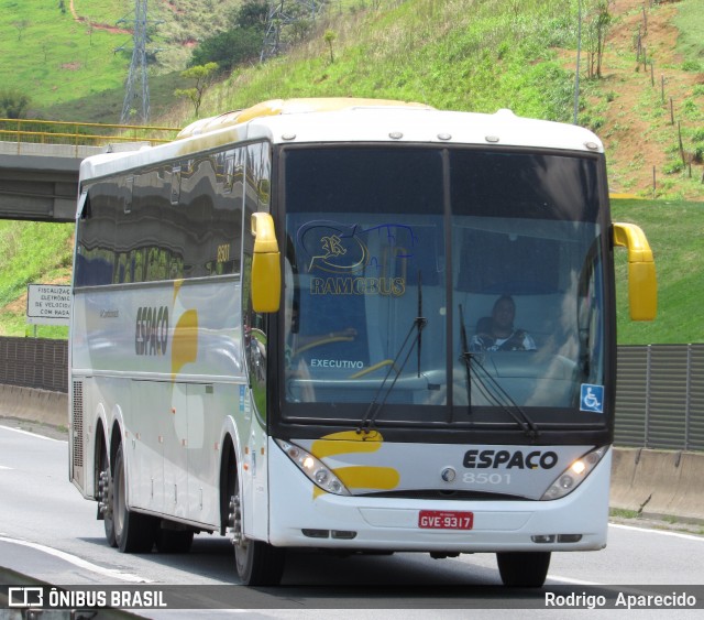 Espaço Transportes e Turismo 8501 na cidade de Aparecida, São Paulo, Brasil, por Rodrigo  Aparecido. ID da foto: 6281538.