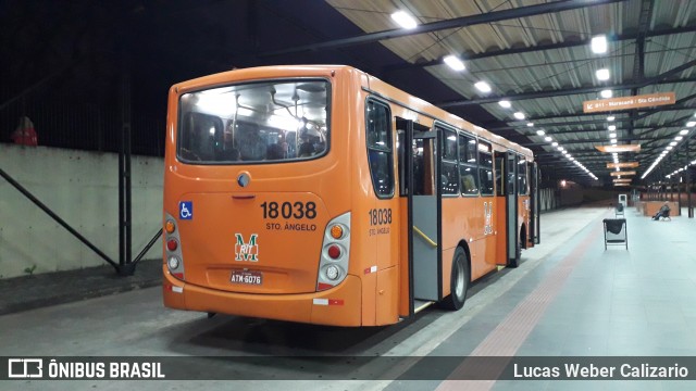 Viação Santo Ângelo 18038 na cidade de Curitiba, Paraná, Brasil, por Lucas Weber Calizario. Número da foto: #6281815.