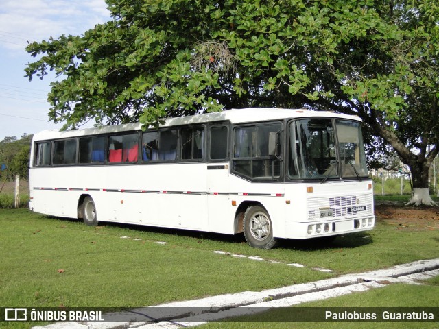 Ônibus Particulares Diplomata na cidade de Guaratuba, Paraná, Brasil, por Paulobuss  Guaratuba. ID da foto: 6288331.