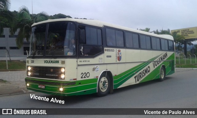 Empresa de Transportes Coletivos Volkmann 220 na cidade de Indaial, Santa Catarina, Brasil, por Vicente de Paulo Alves. ID da foto: 6288887.