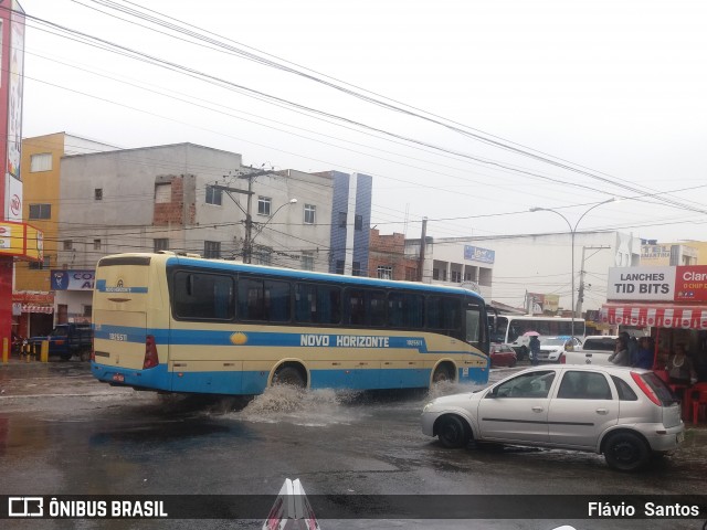 Viação Novo Horizonte 1025511 na cidade de Vitória da Conquista, Bahia, Brasil, por Flávio  Santos. Número da foto: #6288805.