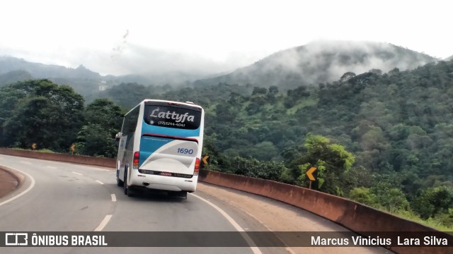 Lattyfa Turismo 1690 na cidade de Igarapé, Minas Gerais, Brasil, por Marcus Vinicius Lara Silva. ID da foto: 6294518.