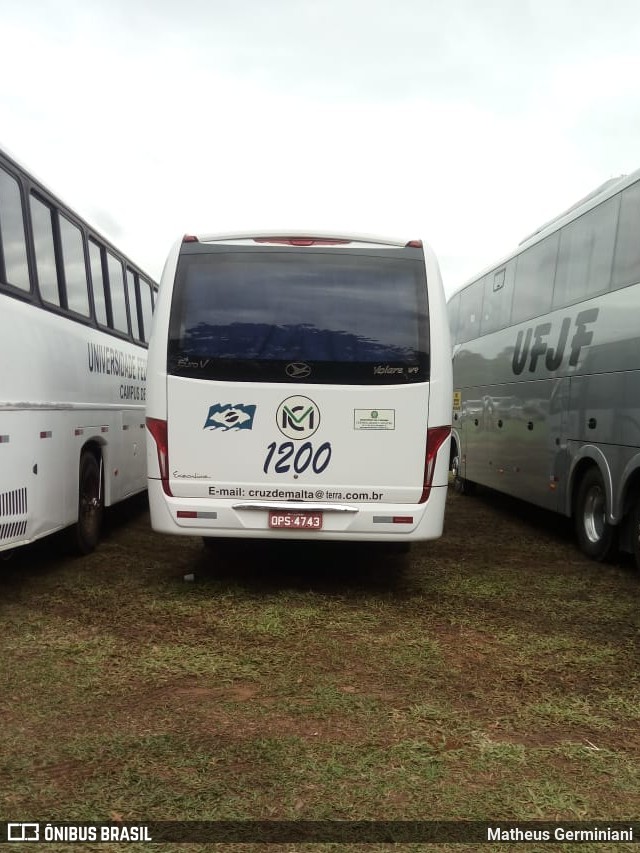 Viação Cruz de Malta Turismo 1200 na cidade de São José dos Campos, São Paulo, Brasil, por Matheus Germiniani. Número da foto: #6294939.